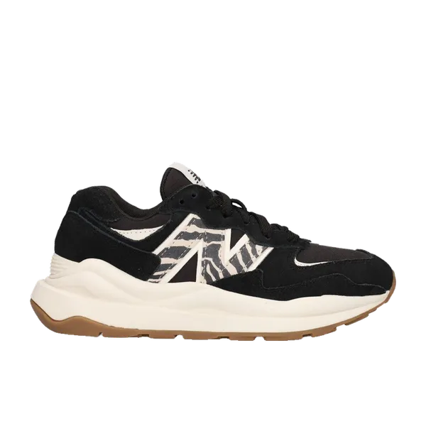 New Balance W5740APA Zwart, vergelijk prijzen bij 2 winkels