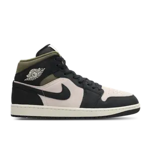 Air Jordan 1 beige