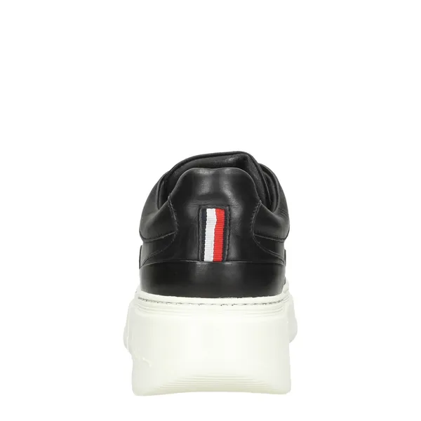 Tommy Hilfiger Chunky Leather Zwart, foto 3 van 4