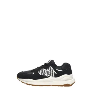 New Balance 5740 zwart
