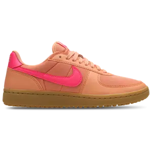 Nike Field General roze