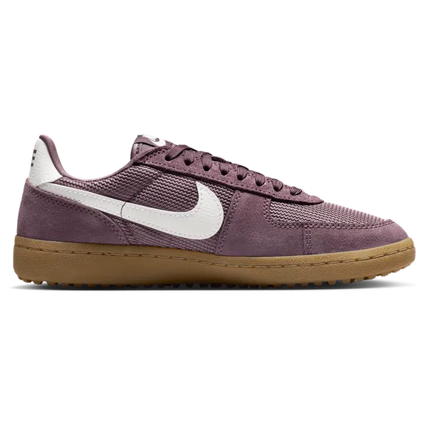 Nike Field General Roze, vergelijk prijzen bij 1 winkel