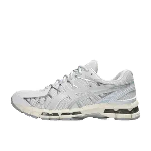 ASICS GEL-Kayano wit