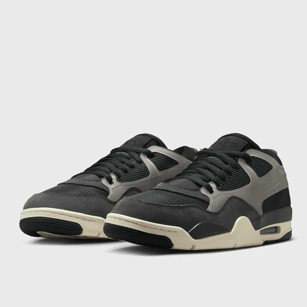 Air Jordan 4 RM PSG Zwart, foto 3 van 3