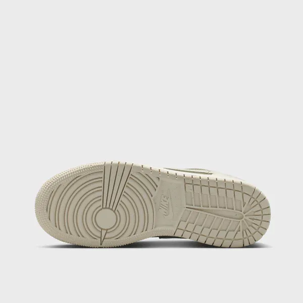 Jordan 1 Low SE (GS) Beige, foto 3 van 3