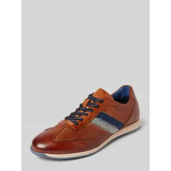 Bugatti Sneakers met labeldetail, model 'Thorello' Cognac