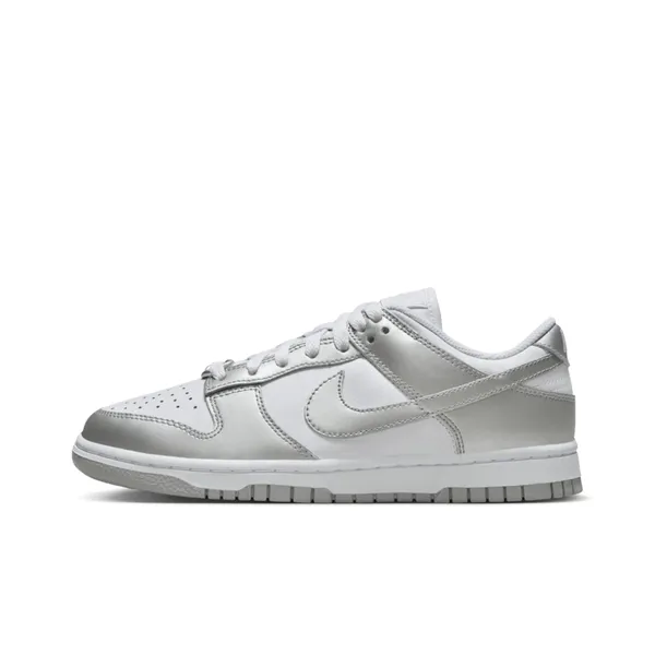 Nike Dunk Low Zilver