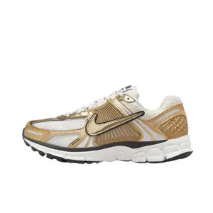 Nike Vomero 5 goud