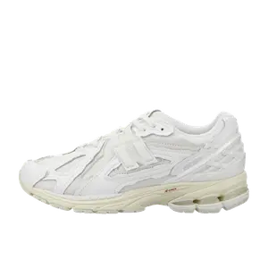 New Balance 1906 wit