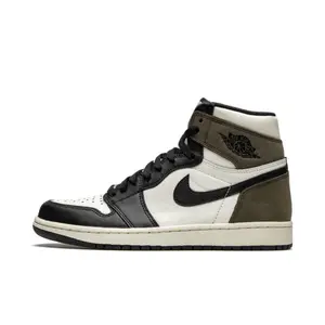 Air Jordan 1 bruin