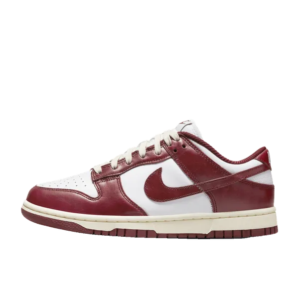 Nike Dunk Low PRM Vintage Team Red, vergelijk prijzen bij 2 winkels
