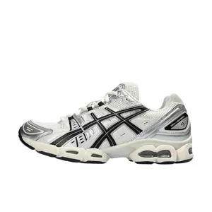 ASICS GEL-Nimbus beige