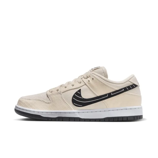 Nike Dunk Low Beige