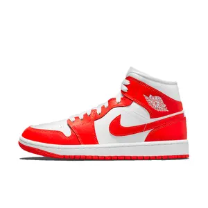Air Jordan 1 Mid oranje