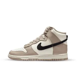 Nike Dunk High grijs