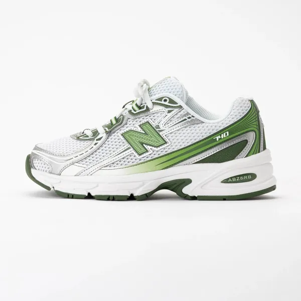 New Balance 740 White Alpine Green, vergelijk prijzen bij 1 winkel