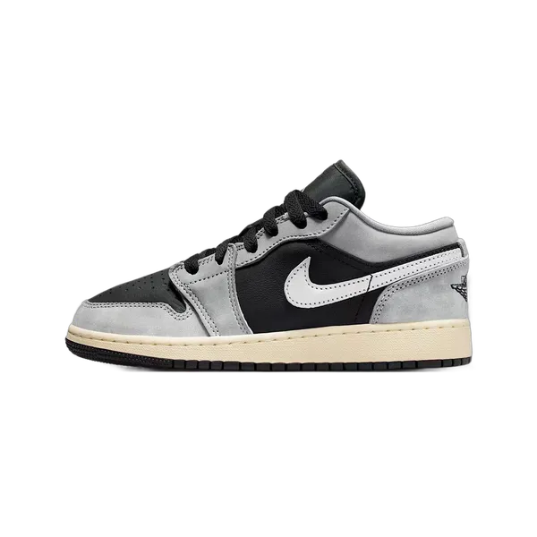 Nike Air Jordan 1 Low - GS - Light Smoke Grey - Maat EU 38.5 Wit