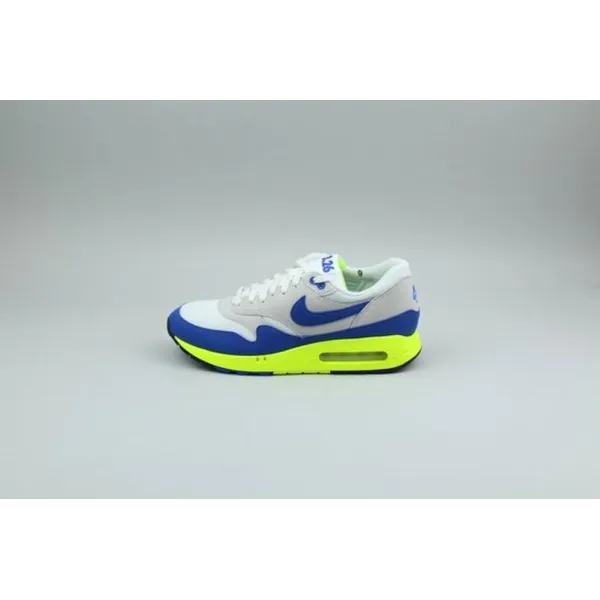 Nike Low-top of high-top white