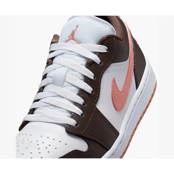 Nike Air Jordan 1 Low Bruin Peach Wit — vergelijk prijzen bij 1 winkel