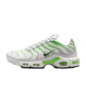 Nike Air Max Plus groen