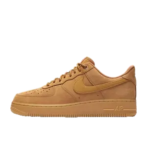 Nike Air Force 1 '07 goud