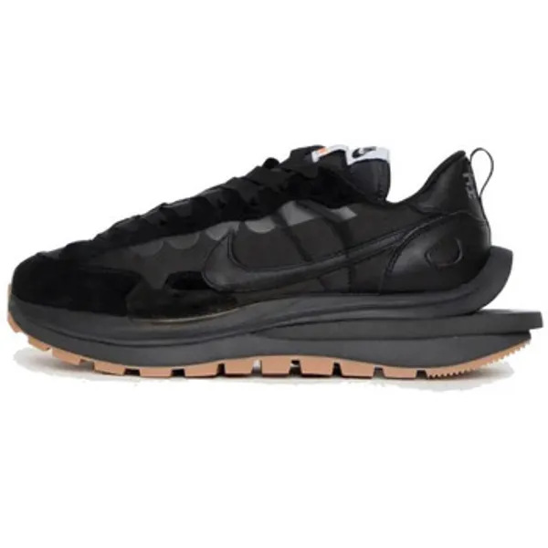 Nike Sneakers  Vaporwaffle Sacai Zwart