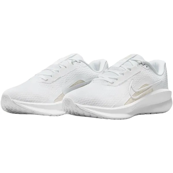 Nike Downshifter 13 wit - crème