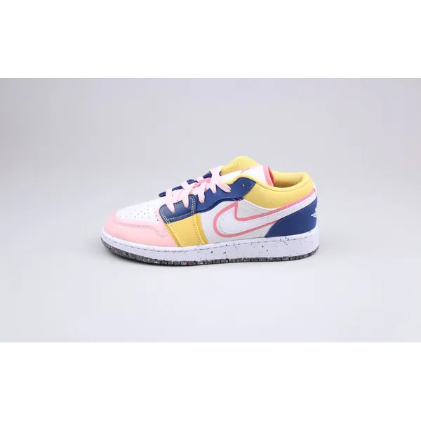 Nike Low-top of high-top white