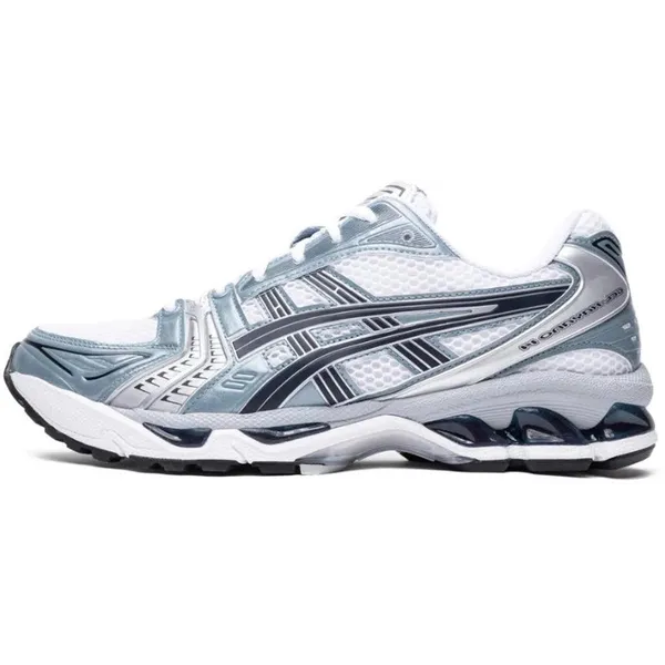 ASICS Low-top of high-top white