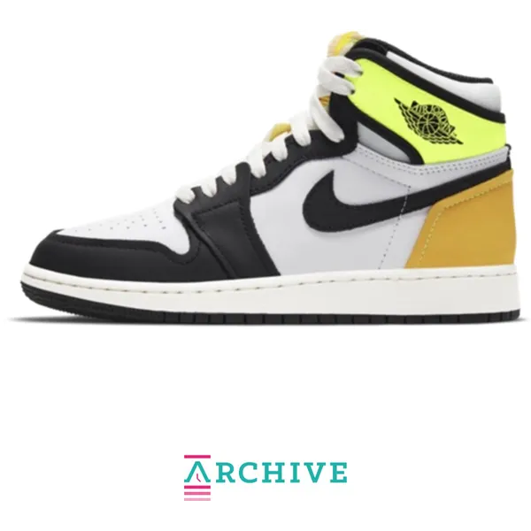 Nike Low-top of high-top white