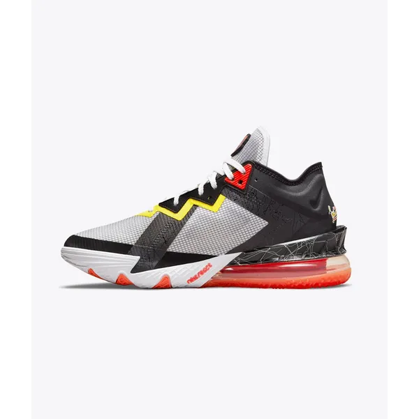 Nike Lebron XVII Low Zwart/Wit/Rood