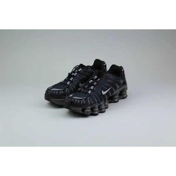 Nike Low-top of high-top white