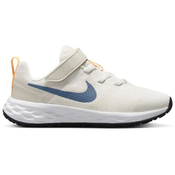 Nike Revolution Wit
