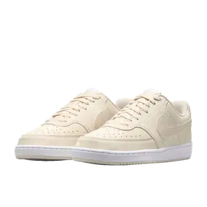 Nike Court Vision geel
