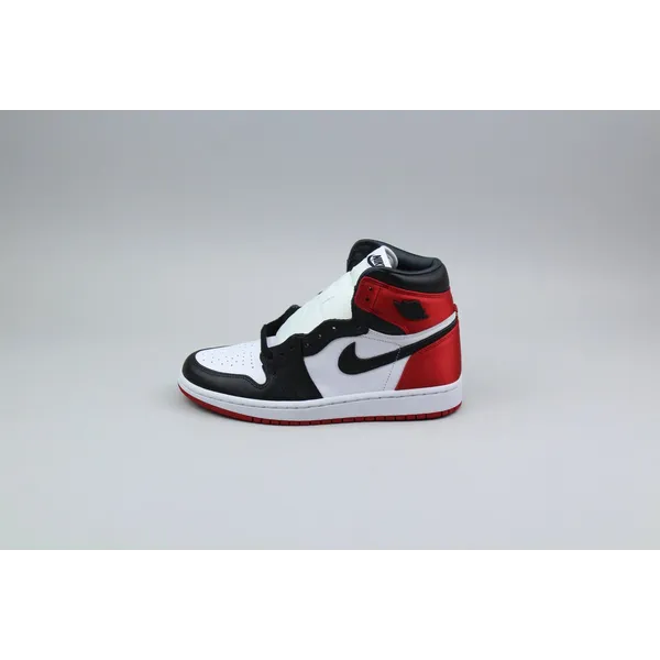 Nike Low-top of high-top white