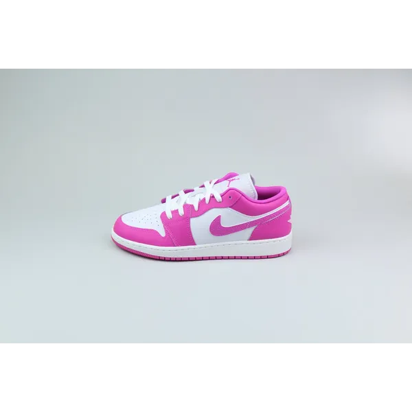 Nike Low-top of high-top white