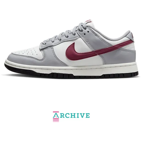 Nike Dunk Low "Pale Ivory Redwood", foto 2 van 2