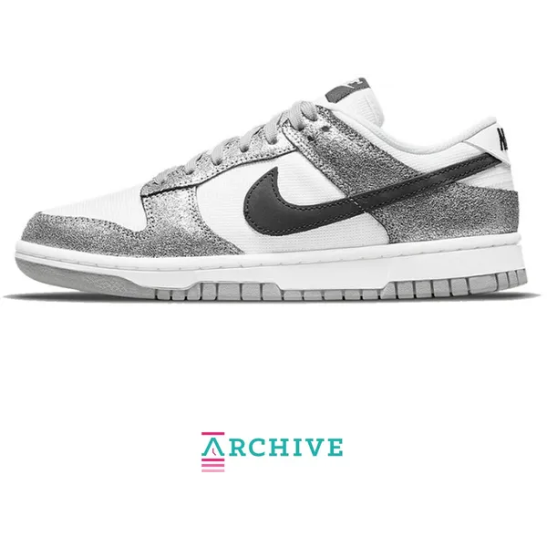 Nike Low-top of high-top white