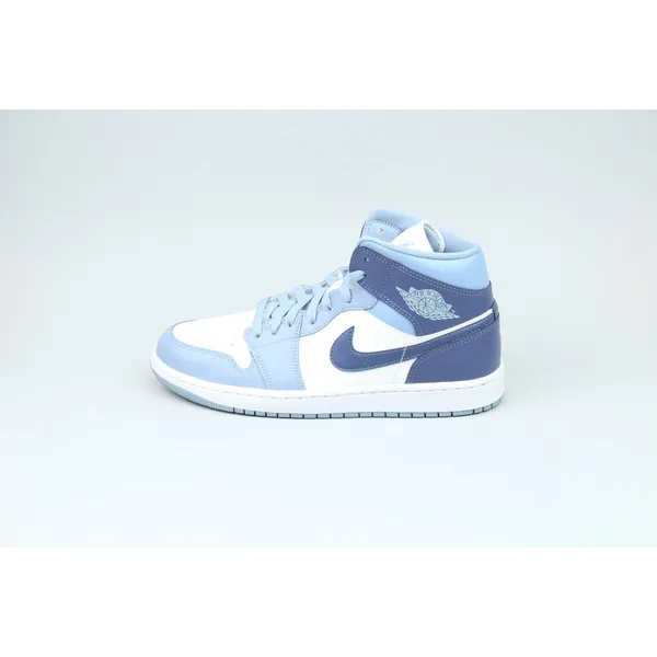 Nike Low-top of high-top white