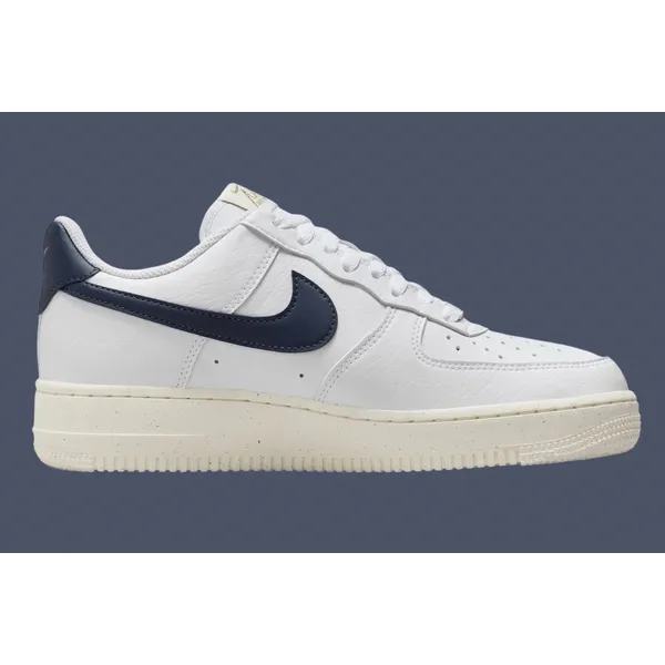 Nike Air Force 1 Low, foto 2 van 2