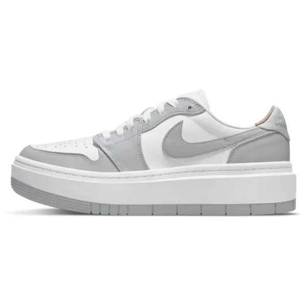 Nike Low-top of high-top white