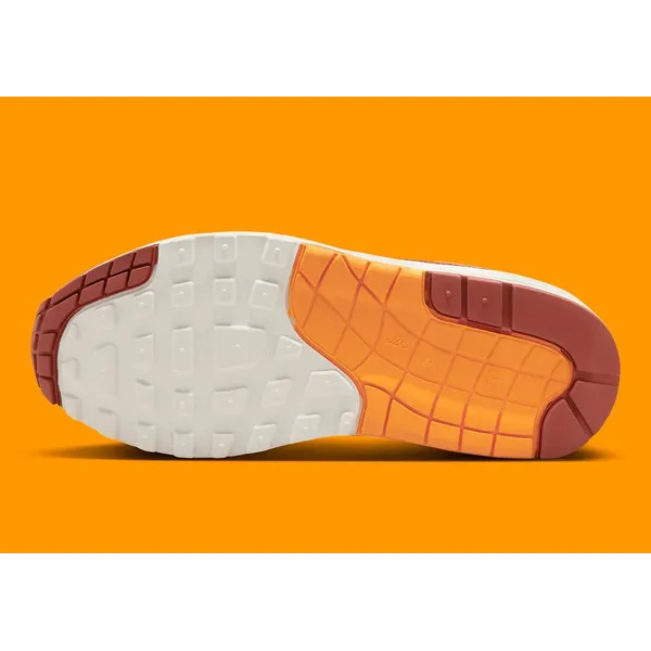 Nike Air Max 1 LX Sneakers Beige