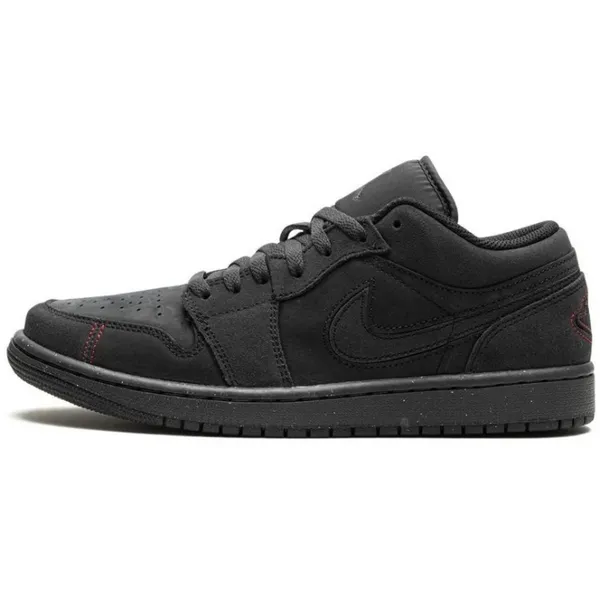 Nike Low-top of high-top white