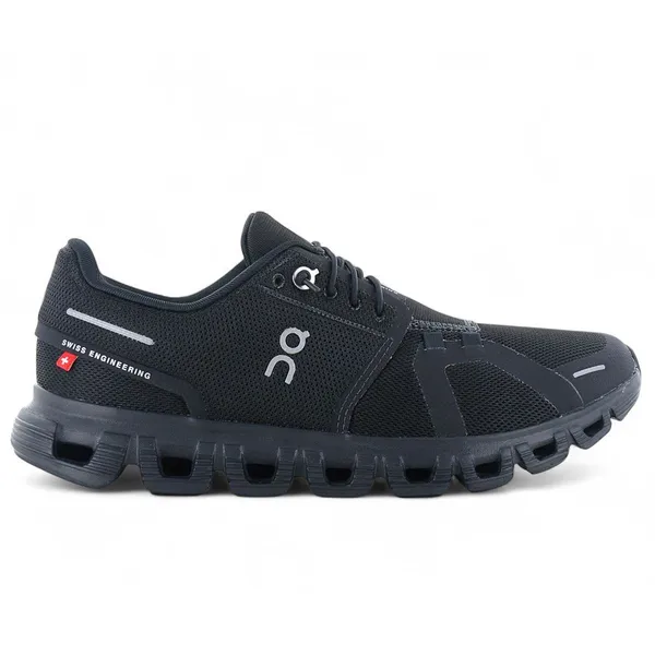 On Running Cloud 6 Zwart