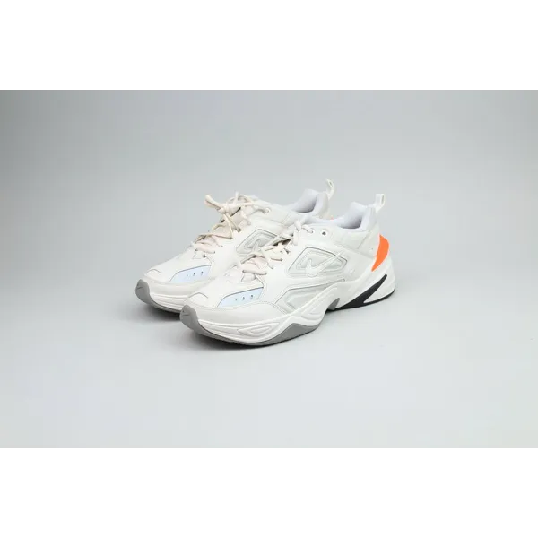 Nike Low-top of high-top white