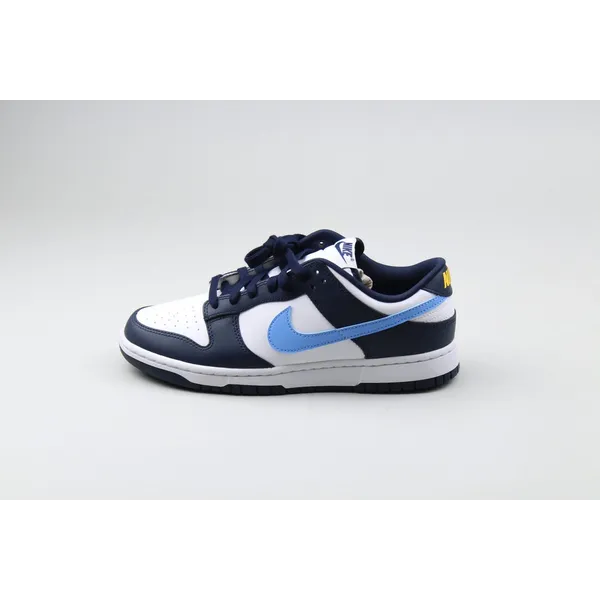 Nike Low-top of high-top white