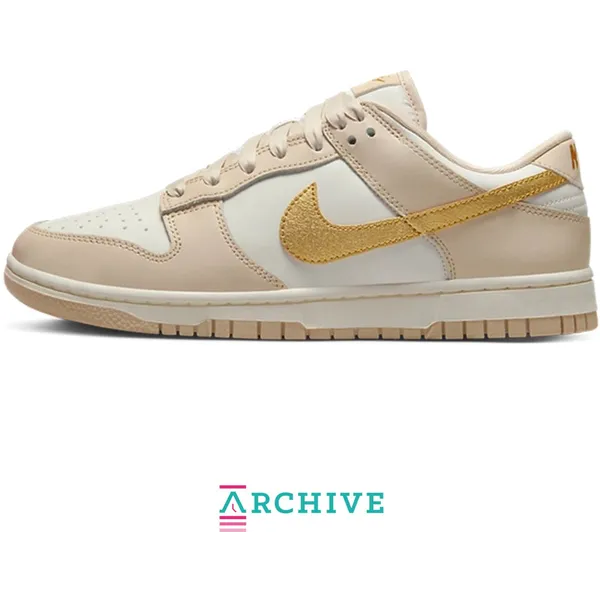 Nike Dunk Low "Metallic Gold", foto 2 van 2