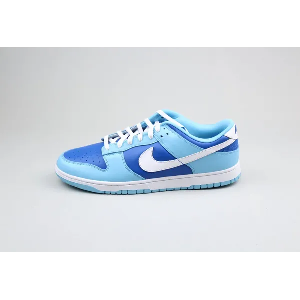 Nike Low-top of high-top white