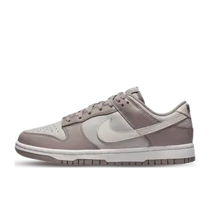 Nike Dunk Low beige