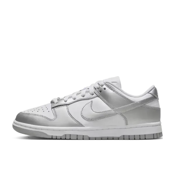 Nike Dunk Low "Metallic Silver", vergelijk prijzen bij 1 winkel